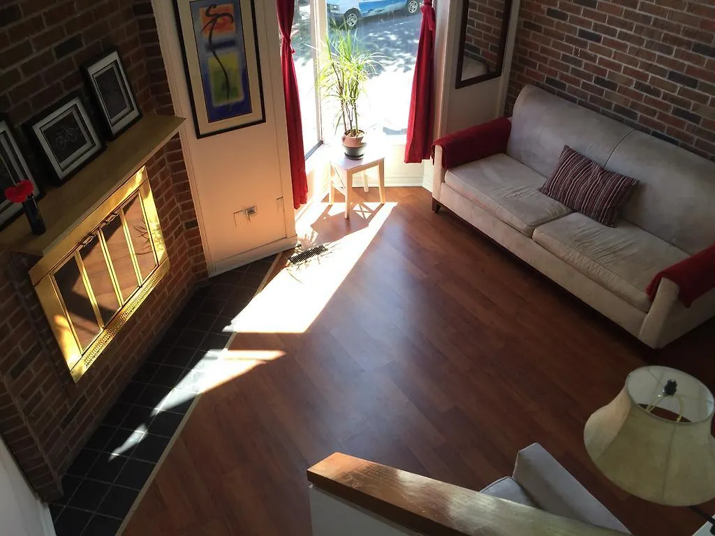 Lenau Guest House Toronto